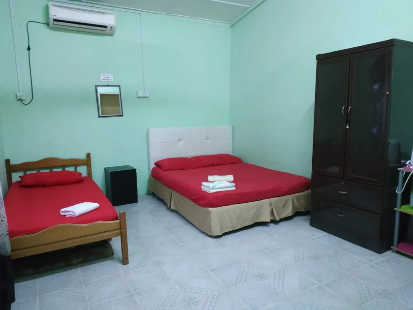 Ummi chalet b4 - Image 1