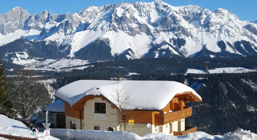 Ski In- Ski Out - Haus Stocker - direkt an der Skipiste by Schladmingurlaub - Image 1