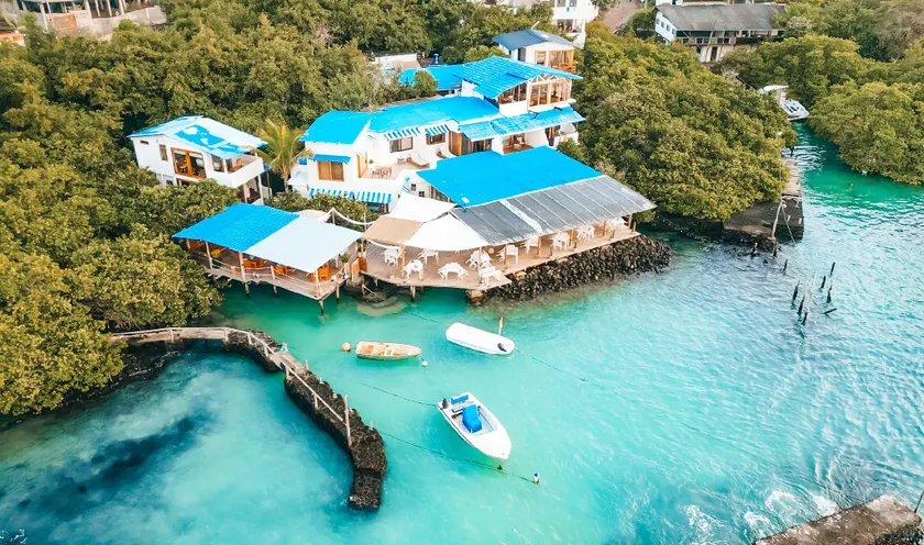 Blu Galapagos Sustainable Waterfront Lodge - Image 1