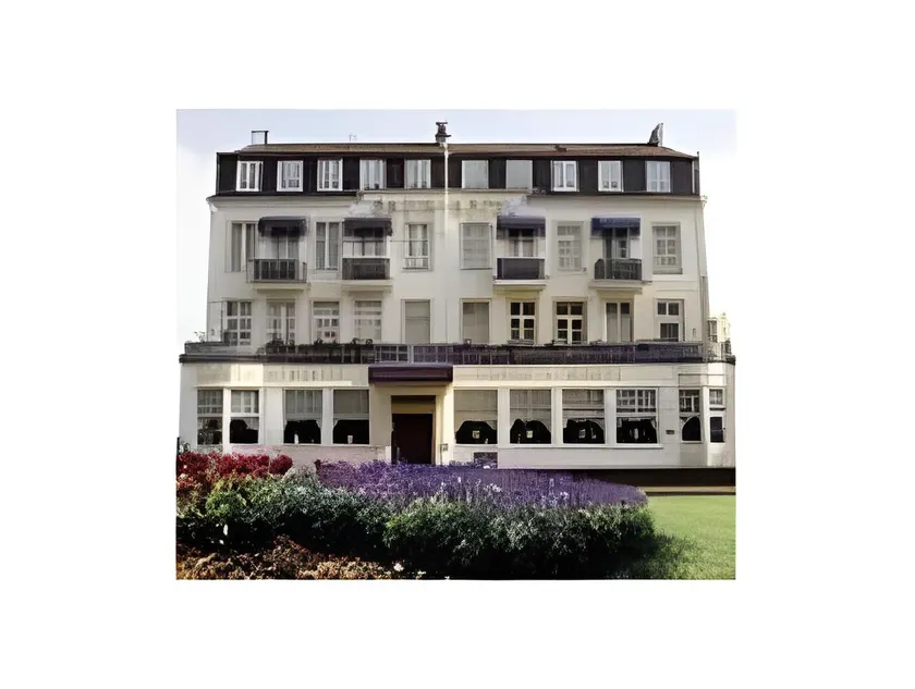 Hotel Geromont - Image 1