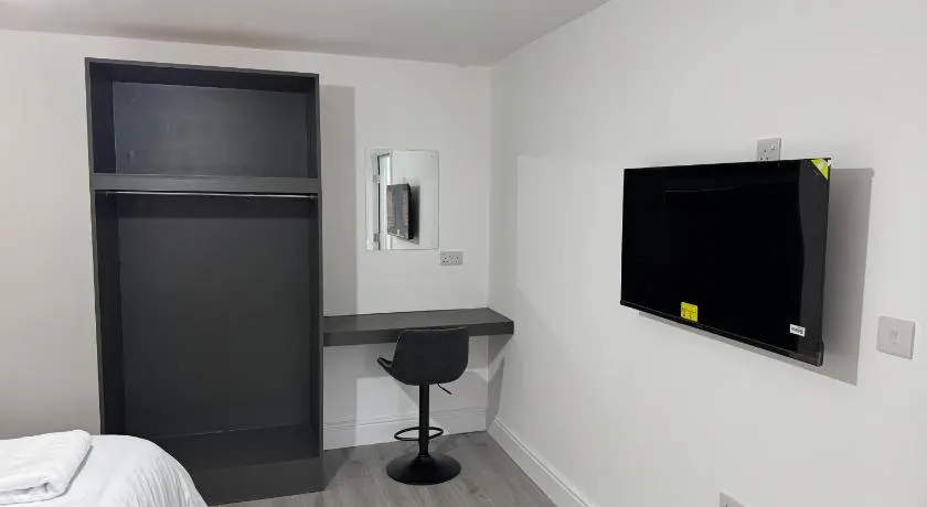 Private rooms for short stays - Image 1