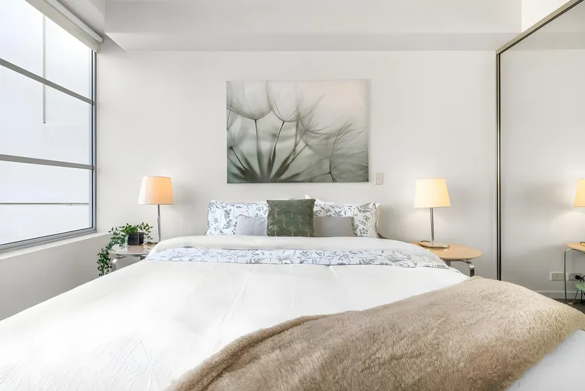 A Stylish Apt City Views Next To Darling Harbour - Image 1
