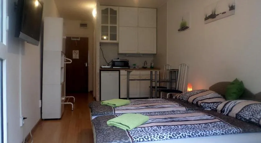 Apartments Leslie - Image 1