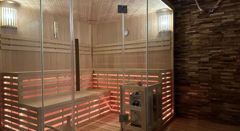 Sauna-Oase Karlsbad - Image 1