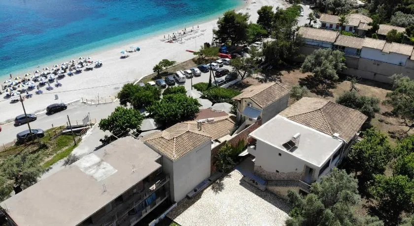 Ta Kavourakia - Image 1