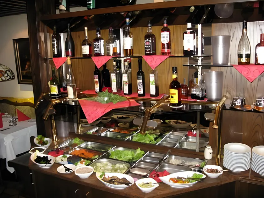 Hotel Restaurant Menden - Image 1