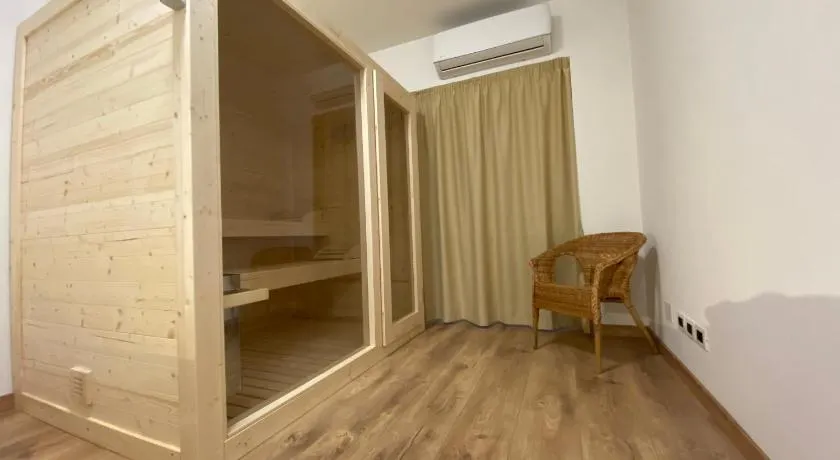 Sky Garden & Wellness R. - Image 1
