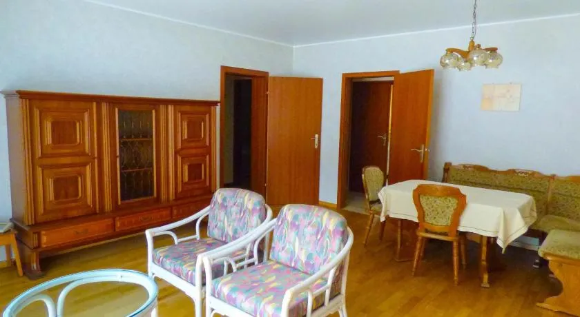 Meyer Appartments - Image 1