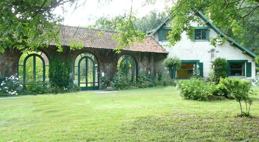 Le Manoir de Bois-en-Ardres - Image 1