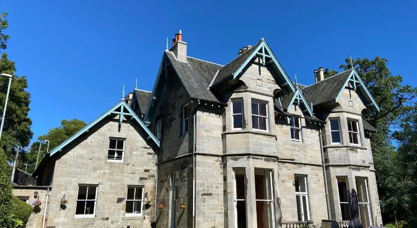 Fabulous 2 Bedroom House just outside Edinburgh - Image 1