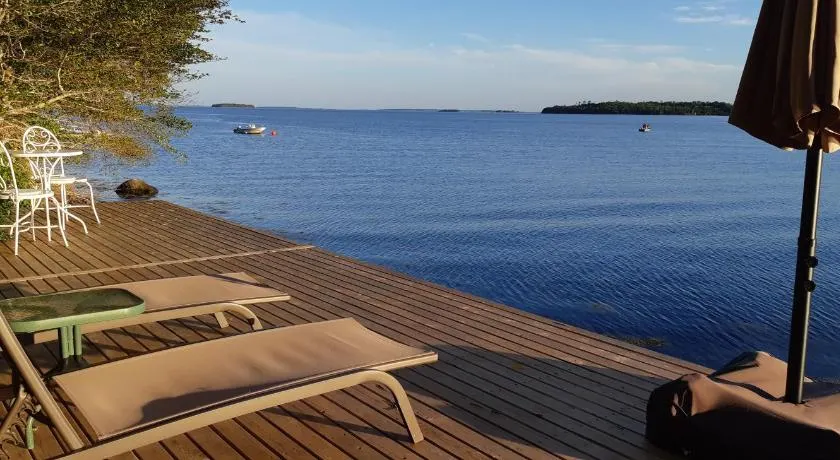 Oceanfront Garden Cottage - Image 1