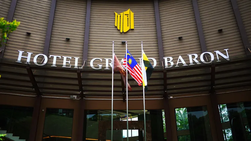 Hotel Grand Baron - Image 1