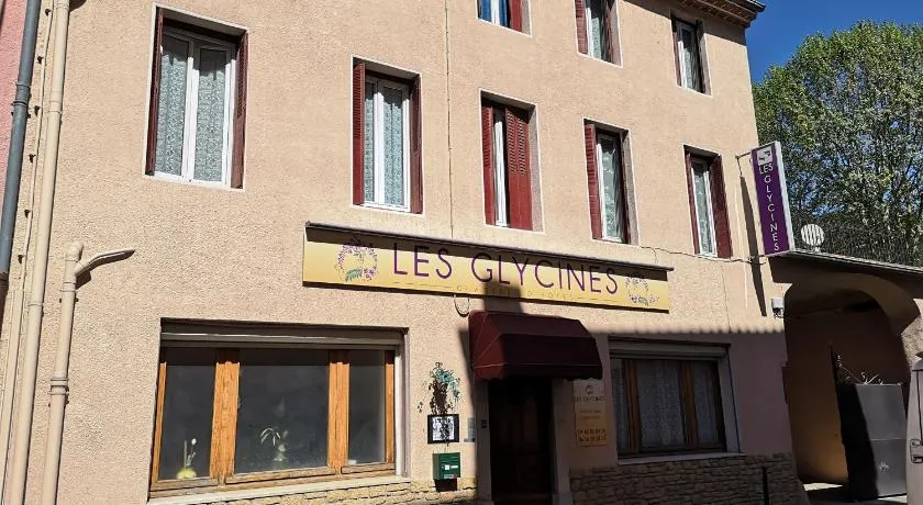 Les Glycines - Image 1