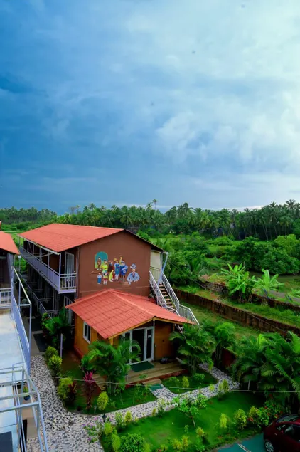 La Zarya Beach Resort - Image 1