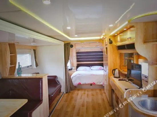 Color Snail RV Camp - Image 1