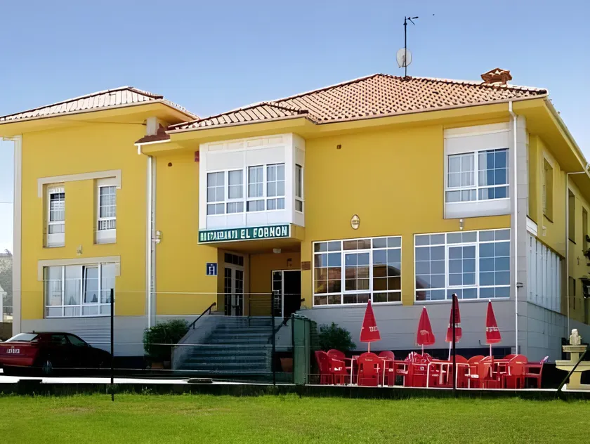 Hotel Restaurante el Fornon - Image 1