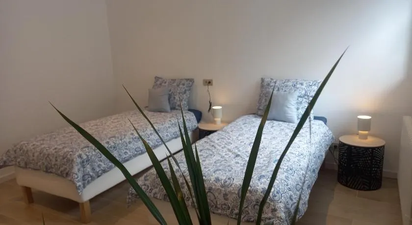 TML Parkview Apartment - Image 1