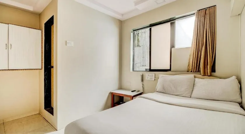 Hotel Raj Inn - Image 1