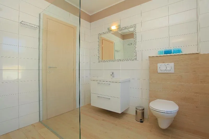 Villa Tapenade - Image 1