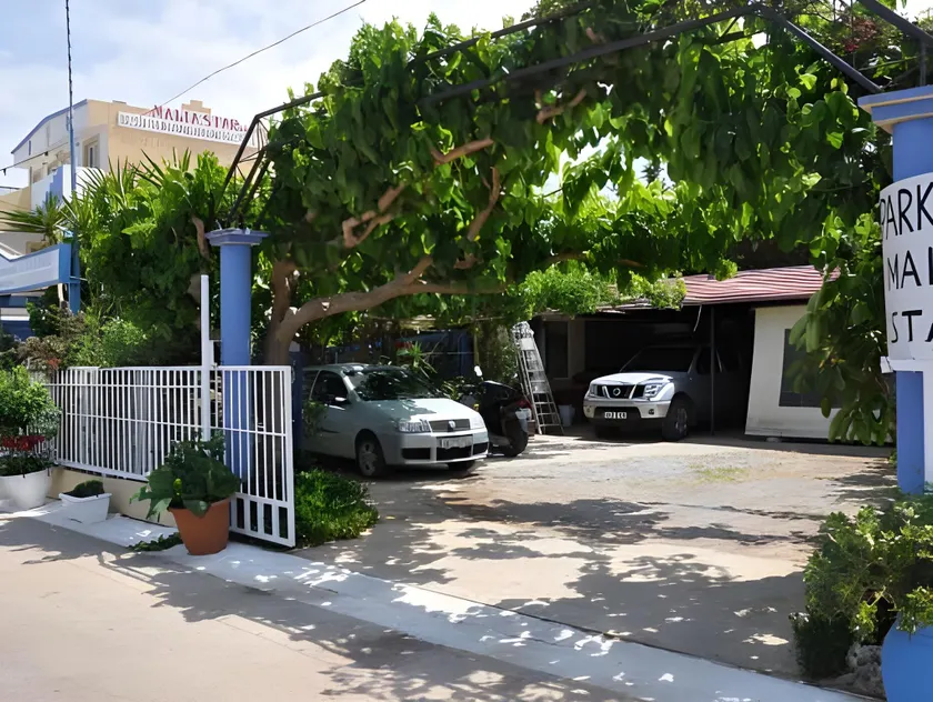 Malia Star Apartments - Image 1