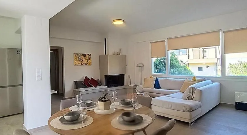MyHouse-countryside living - Image 1