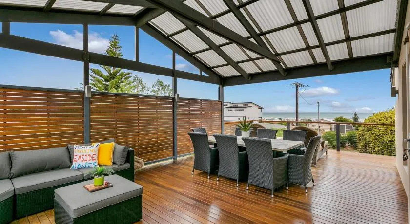 108 Morrison - Beach Views - No Linen Included - Image 1