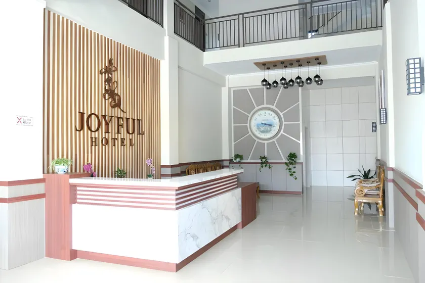 Joyful Hotel - Image 1