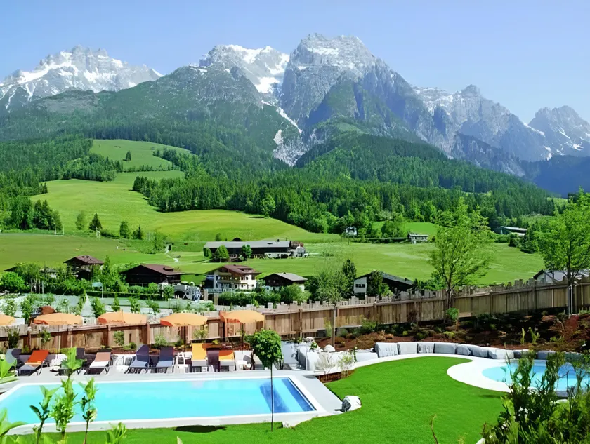 Hotel Riederalm - Image 1