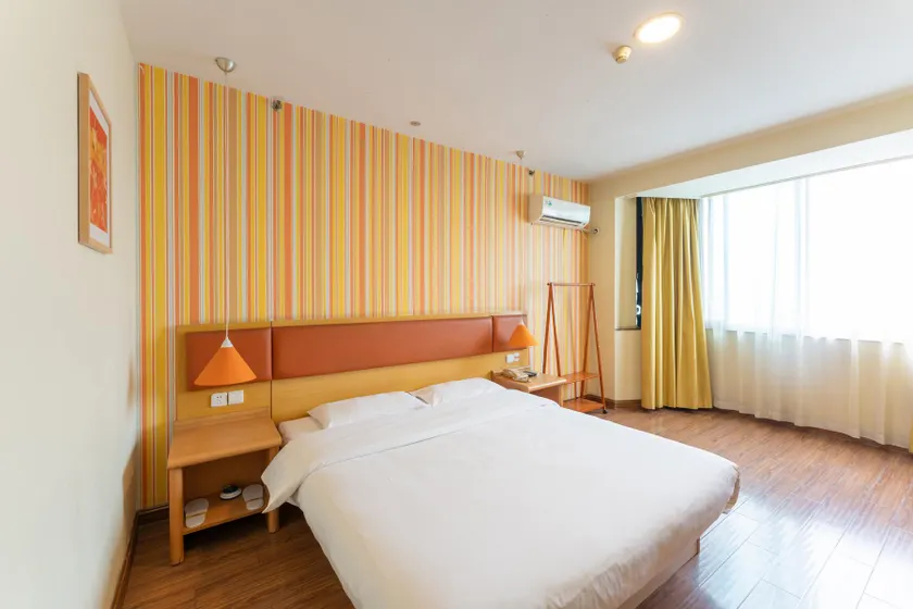 Home Inn Nanchang Tengwang Pavilion Xiangshan North Road Pedestrian Street - Image 1