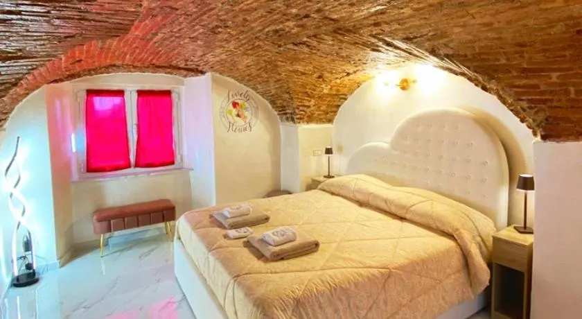 Lovely homes - Image 1