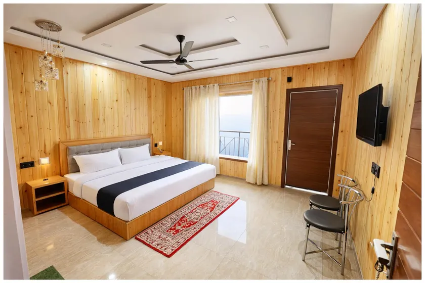 Goroomgo UK Homestay Nainital With Himalayan View - Image 1