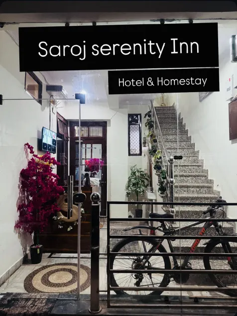 Saroj Serenity Inn - Image 1