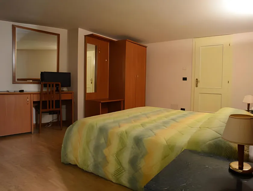 Hotel Ristorante Da Roverino - Image 1