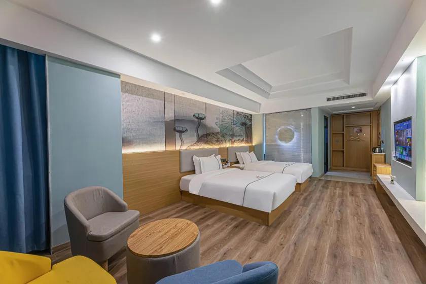 Weijing Fashion Hotel Wujiang Dongfang - Image 1