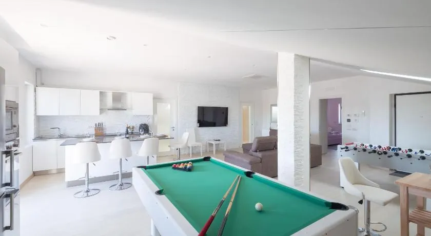 Luxury House Monti Azzurri - Image 1