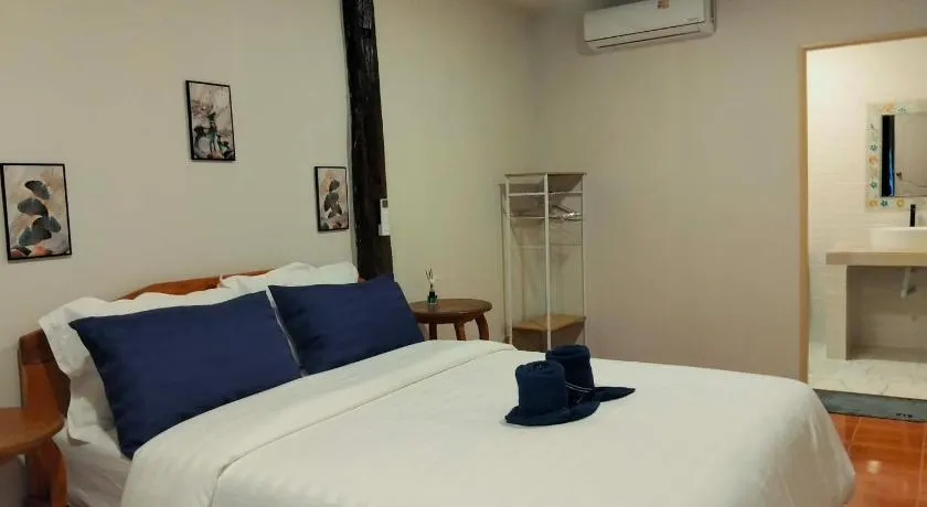 Koh jum Mutu Home Stay - Image 1