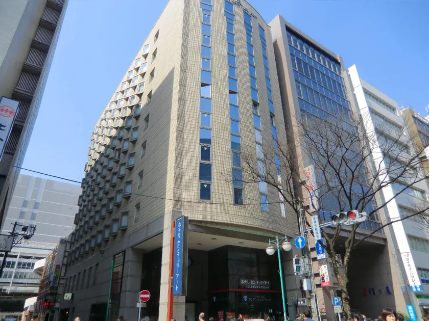 Hotel Century Art - Image 1