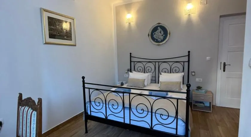 Rooms Lucia - Image 1