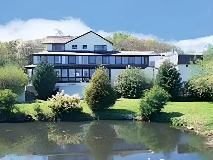 Damson Dene Hotel - Image 1