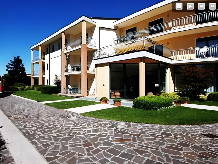 Residence Nettuno à Peschiera - Image 1