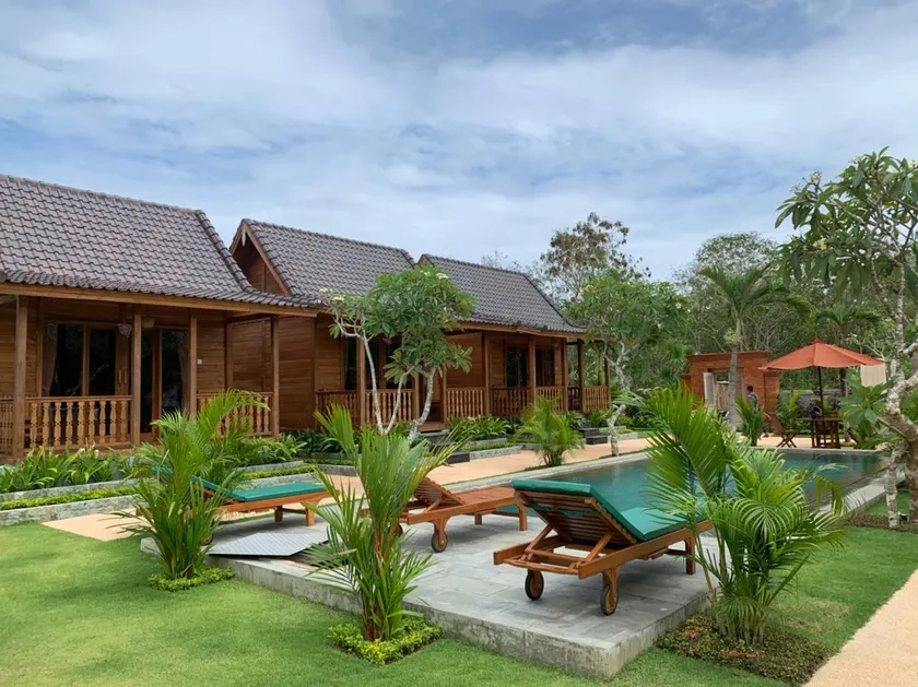 Uluwatu Wooden Villa - Image 1