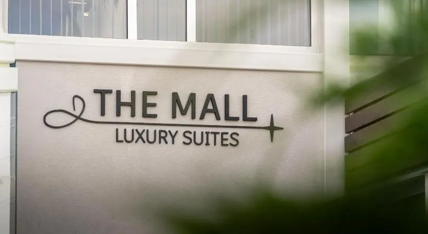 The Mall Luxury Suites - Image 1