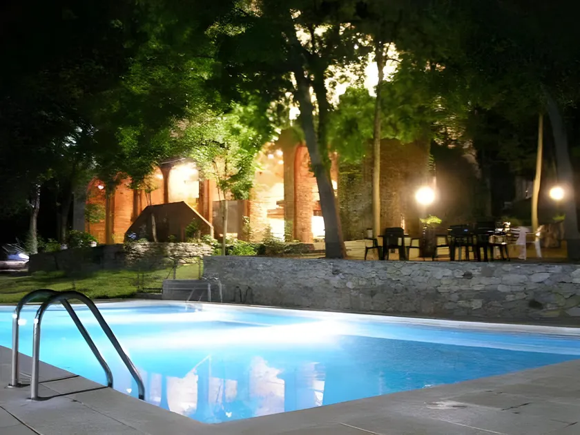 Hotel rural La soleia d'Oix - Image 1