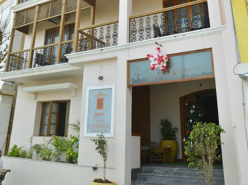 Cours Chabrol A Heritage Hotel By The Sea - Image 1