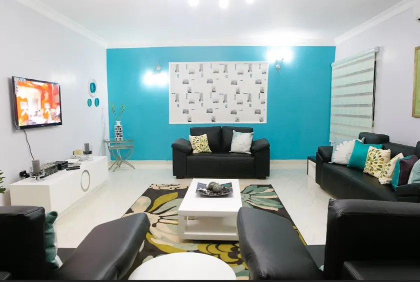 Droptop Suites - Image 1