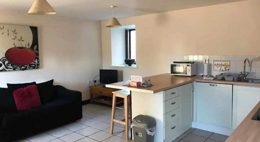 Sedbury Farm Cottages - Image 1