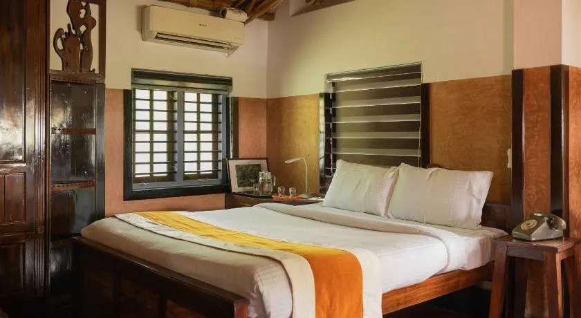 Sukumara Homestay Unique Eco Luxury Mud and Bamboo Beachfront Villa - Image 1