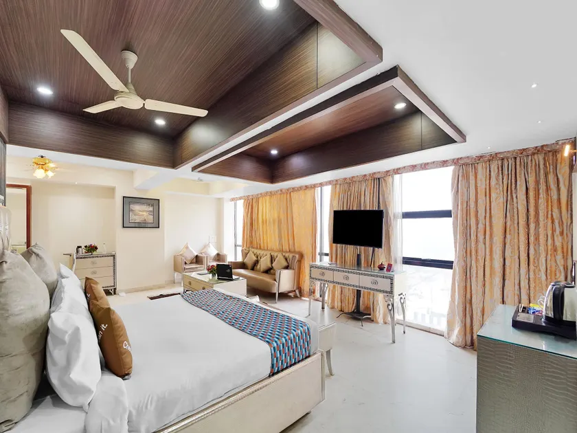 Palette Orient Hotel & Convention Centre by CheckIn, Nagpur - Image 1