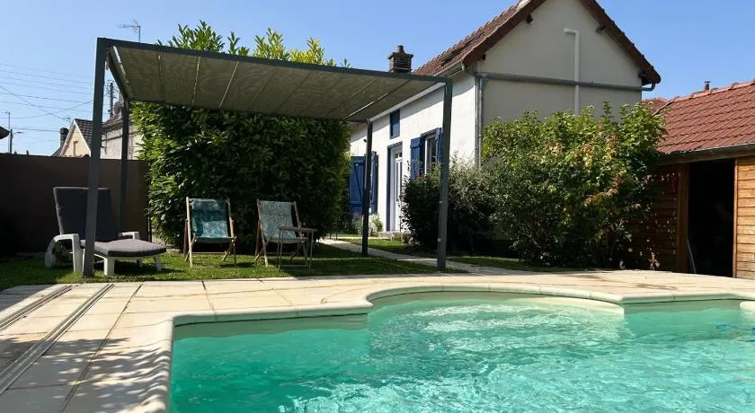 L'Annexe de Troyes - Image 1
