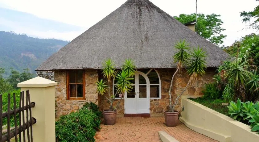 Emafini Country Lodge - Image 1